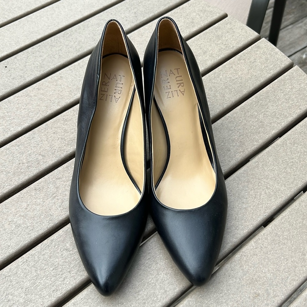 Naturalizer heels sz 9.5
